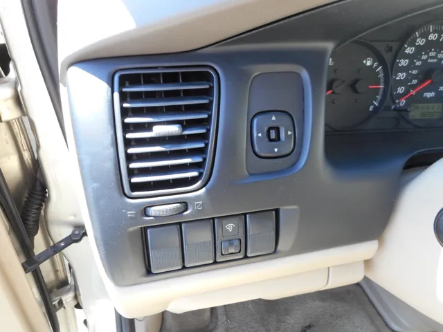 2003 Mazda MPV LX - Photo 12
