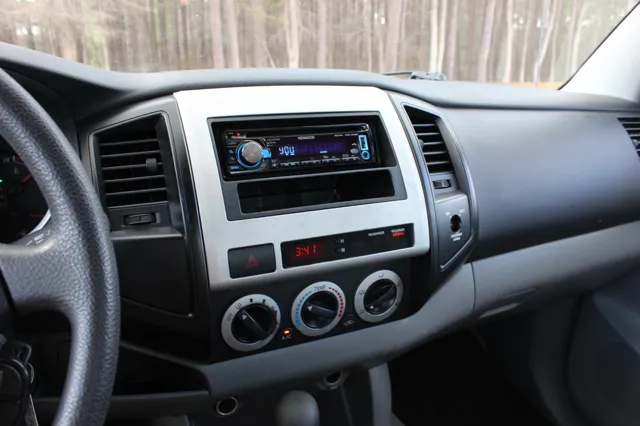 2006 Toyota Tacoma Base - Photo 24