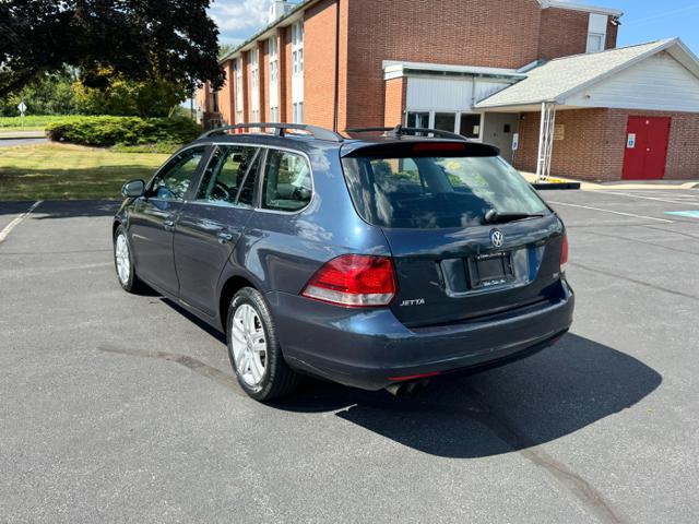 2010 Volkswagen Jetta SportWagen