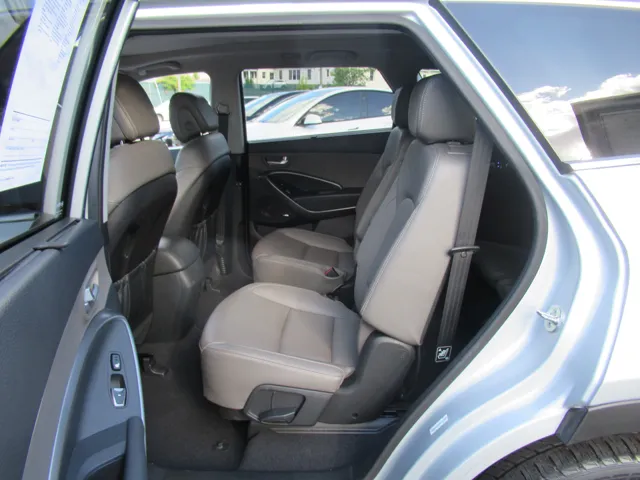 2015 Hyundai Santa Fe Limited - Photo 11