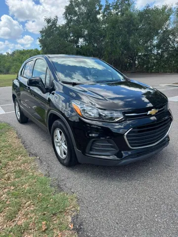 2019 Chevrolet Trax LS's photo
