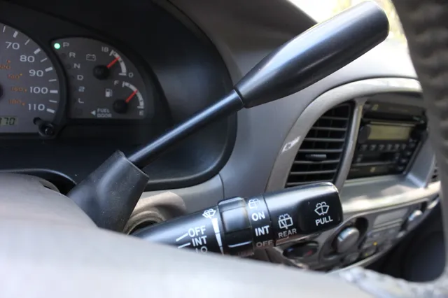 2001 Toyota Sequoia Limited - Photo 35