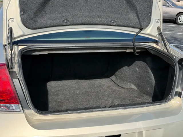 2008 Chevrolet Impala LT - Photo 21