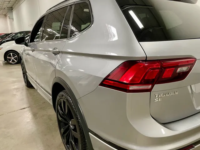 2021 Volkswagen Tiguan SE R-LINE BLACK - Photo 4