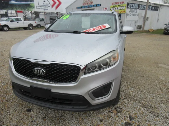 2016 Kia Sorento LX
