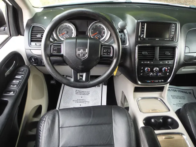 2014 Dodge Grand Caravan SXT - Photo 7