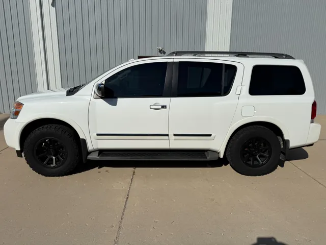 2015 Nissan Armada