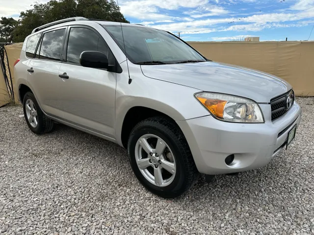 2008 Toyota RAV4 Base's photo