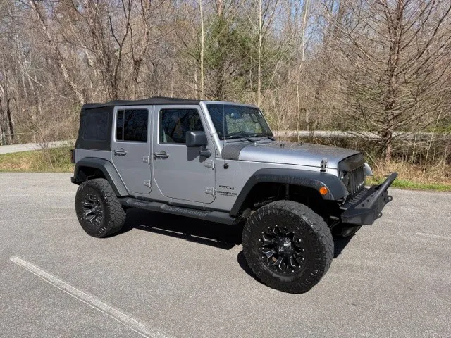 2014 Jeep Wrangler Unlimited Sport - Photo 15