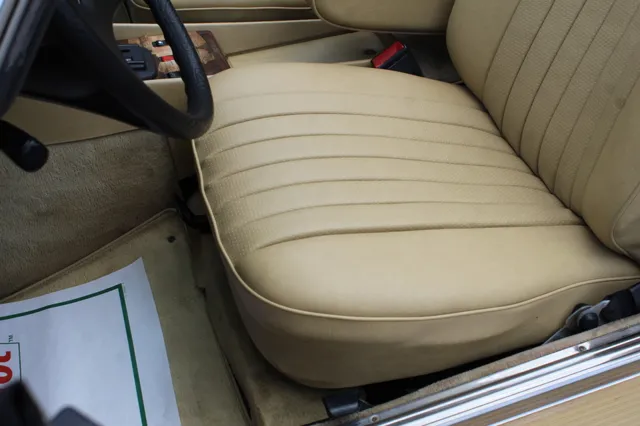 1982 Mercedes Benz 380 photo 15