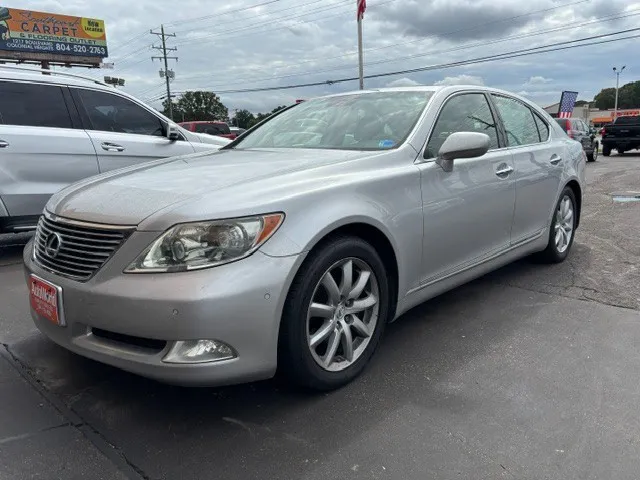 2008 Lexus LS Base