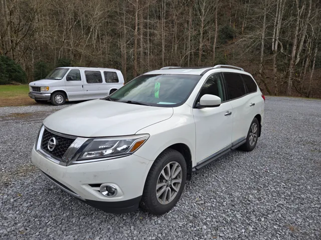 2014 Nissan Pathfinder SL