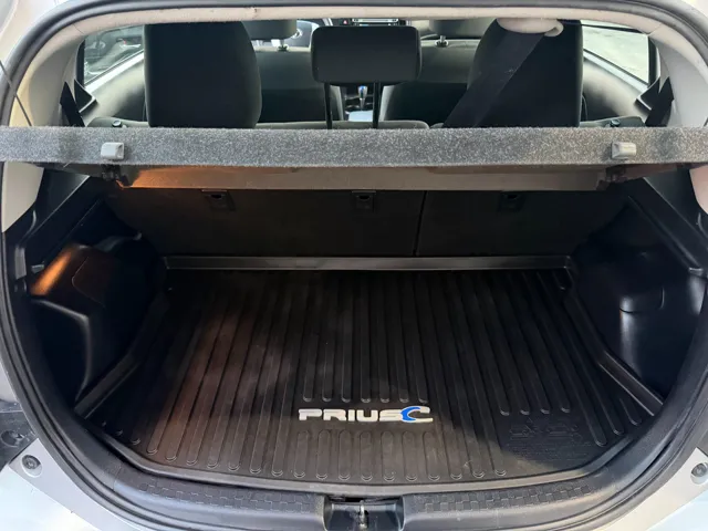 2015 Toyota Prius c Two - Photo 15