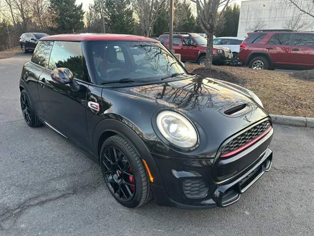 2015 MINI Cooper John Cooper Works's photo