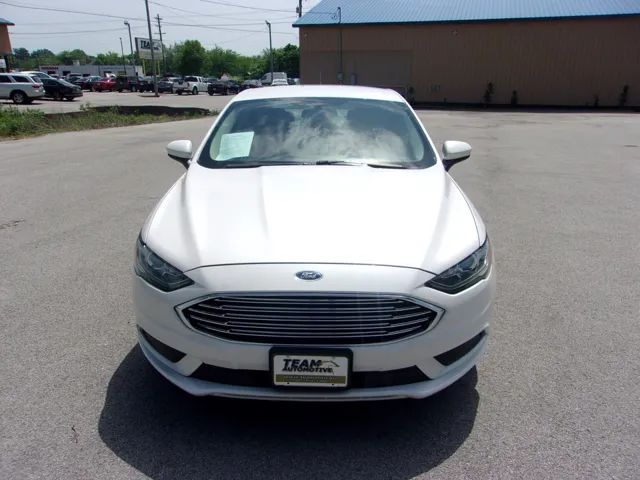 2018 Ford Fusion Hybrid SE's photo