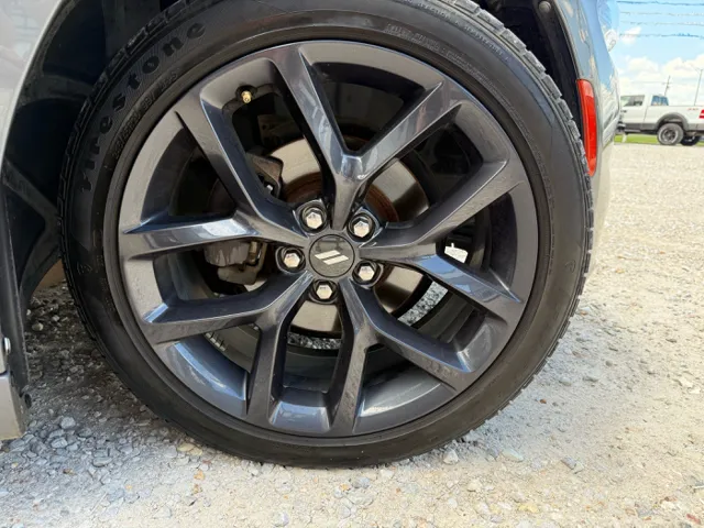 2019 Dodge Charger SXT photo 12