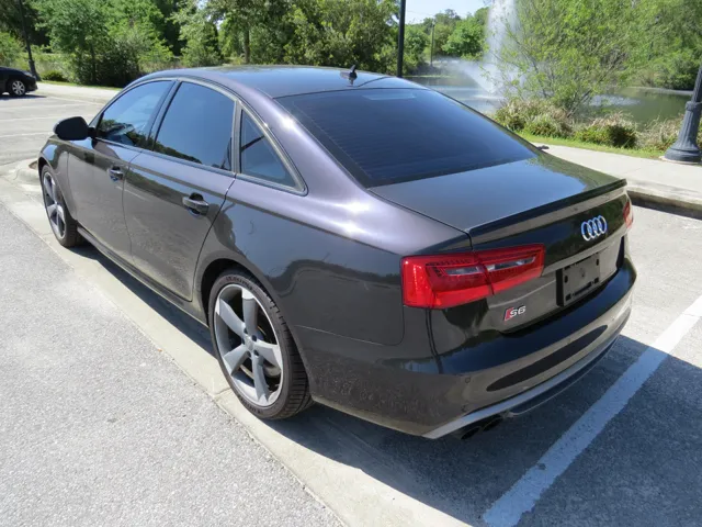 2014 Audi S6 photo 3