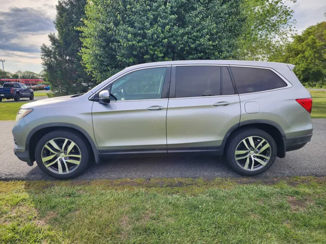 2016 Honda Pilot 4WD EX-L's photo