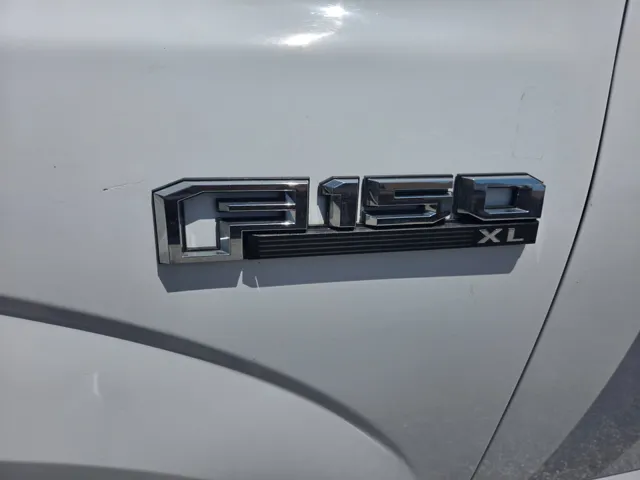 2016 Ford F-150 Lariat - Photo 11