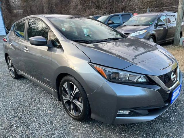 2018 Nissan Leaf SV's photo