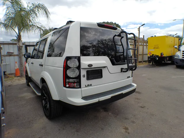 Photo 8