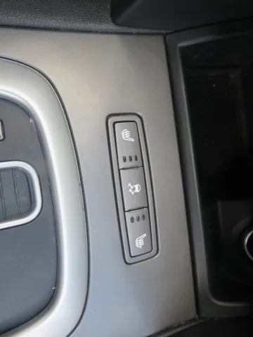 2009 Pontiac G8 Base - Photo 15