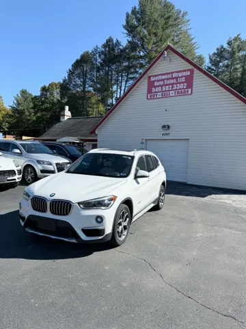 2017 BMW X1 28i