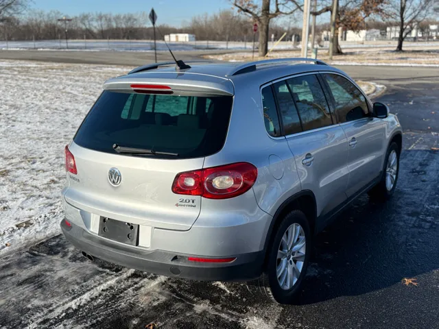 2010 Volkswagen Tiguan SEL - Photo 26