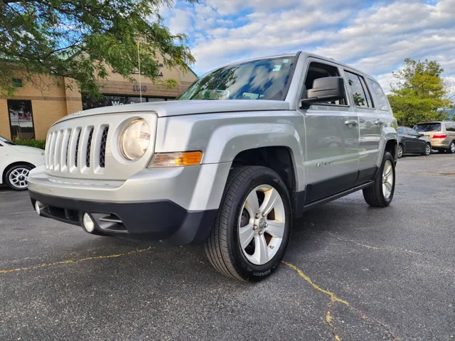 2011 Jeep Patriot Latitude photo 11