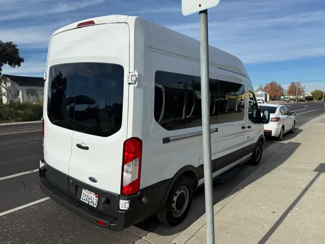 2016 Ford Transit XL - Photo 8