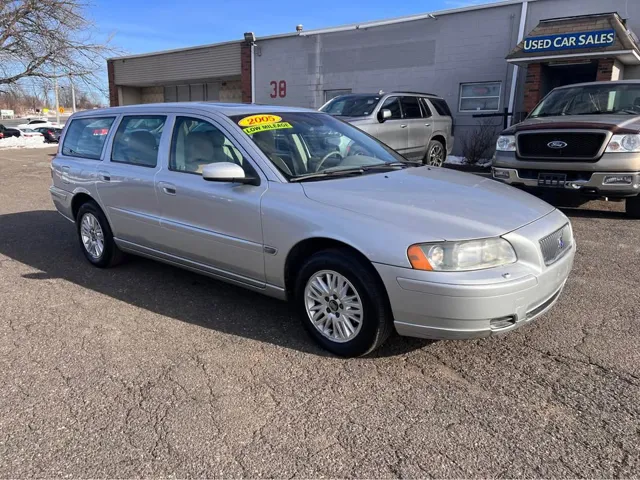 2005 Volvo V70 2.4M