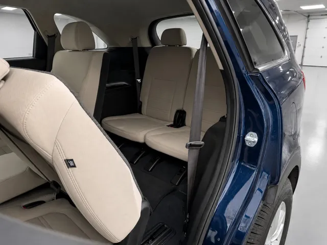2019 Kia Sorento LX - Photo 15