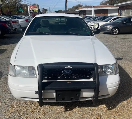 2009 Ford Crown Victoria Police Interceptor photo 3