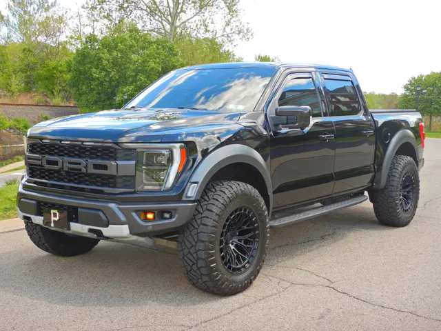 2022 Ford F-150 Raptor - Photo 30