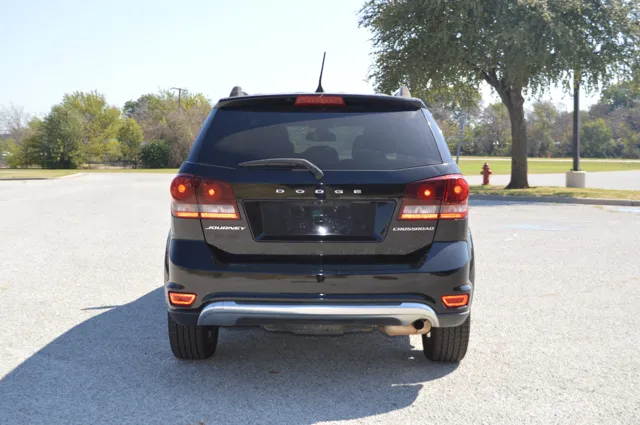 2019 Dodge Journey Crossroad - Photo 6