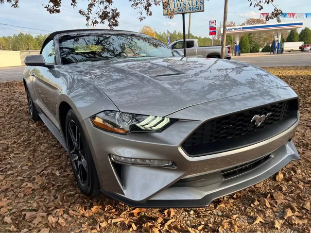2020 Ford Mustang EcoBoost