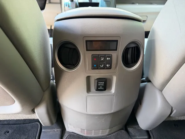 2012 Honda Pilot LX - Photo 25