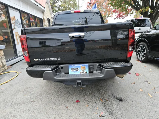 2012 Chevrolet Colorado photo 3