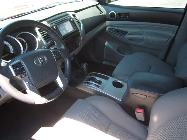 2015 Toyota Tacoma TRD Pro - Photo 10