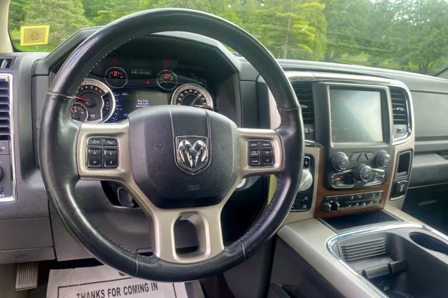 2017 RAM Ram 1500 Pickup Laramie - Photo 16