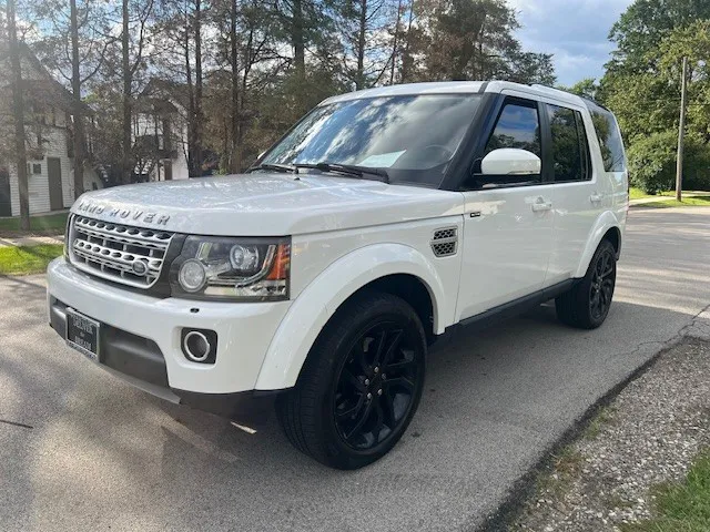 2014 Land Rover LR4 Base