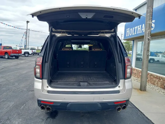 2021 Chevrolet Suburban Premier - Photo 9