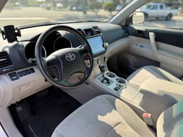 2011 Toyota Highlander Base - Photo 13