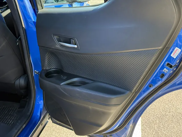 2021 Toyota C-HR XLE - Photo 28