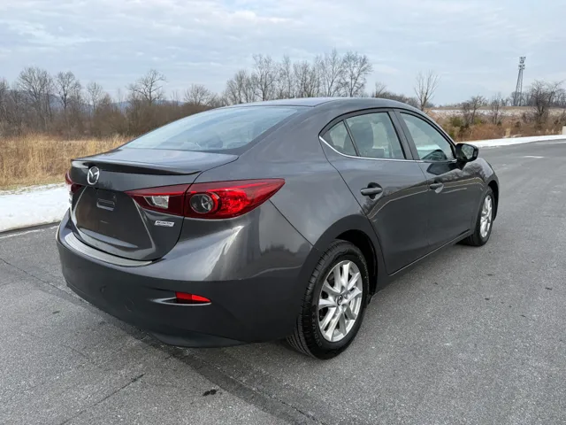 2016 Mazda MAZDA3 i Touring - Photo 8