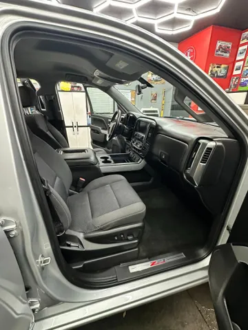 2018 Chevrolet Silverado 1500 LT Z71 - Photo 12