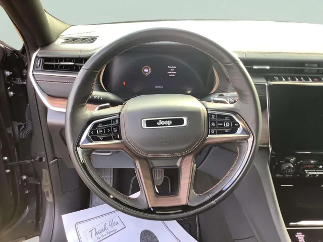 2022 Jeep Grand Cherokee Summit - Photo 11