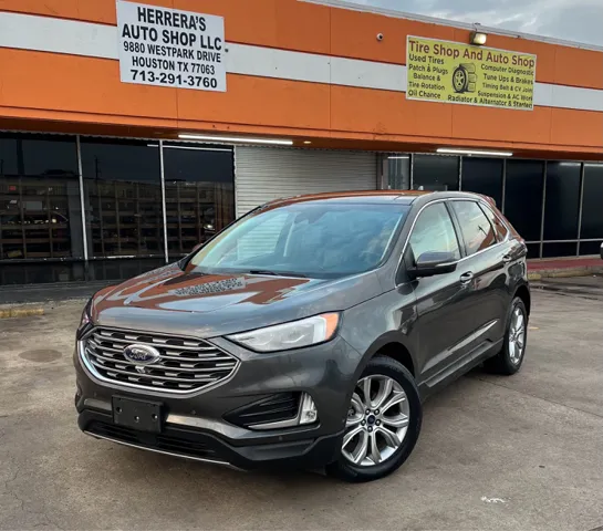 2019 Ford Edge Titanium