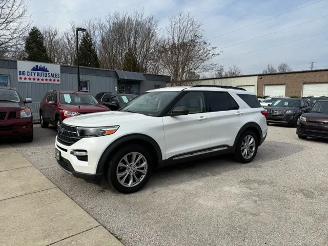2020 Ford Explorer XLT's photo
