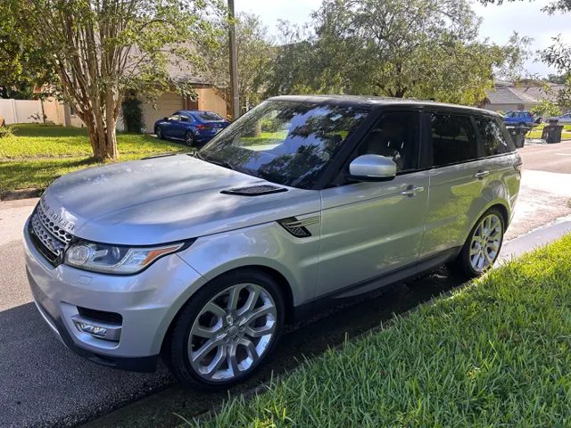 2016 Land Rover Range Rover Sport HSE's photo